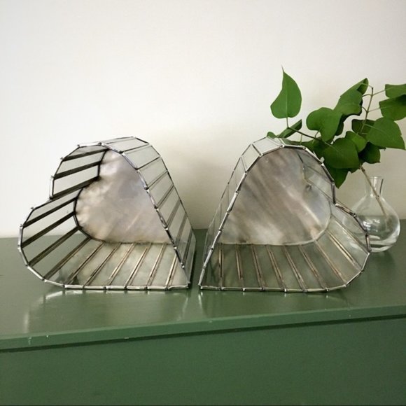 -DELETE- Vintage Heart Metal+Glass Bin - Picture 7 of 7